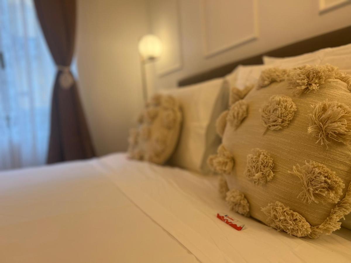 Regina Milano In Bocconi Apartment Ngoại thất bức ảnh