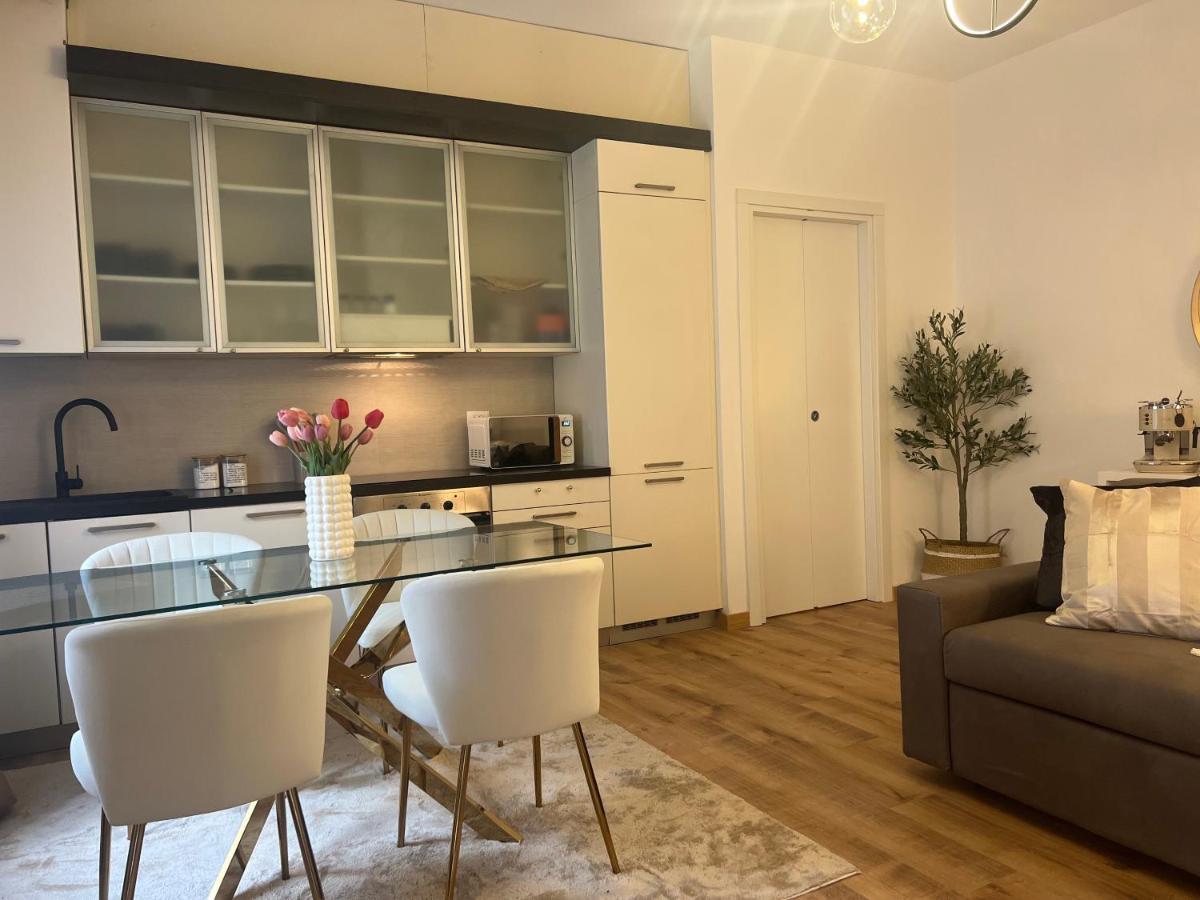 Regina Milano In Bocconi Apartment Ngoại thất bức ảnh