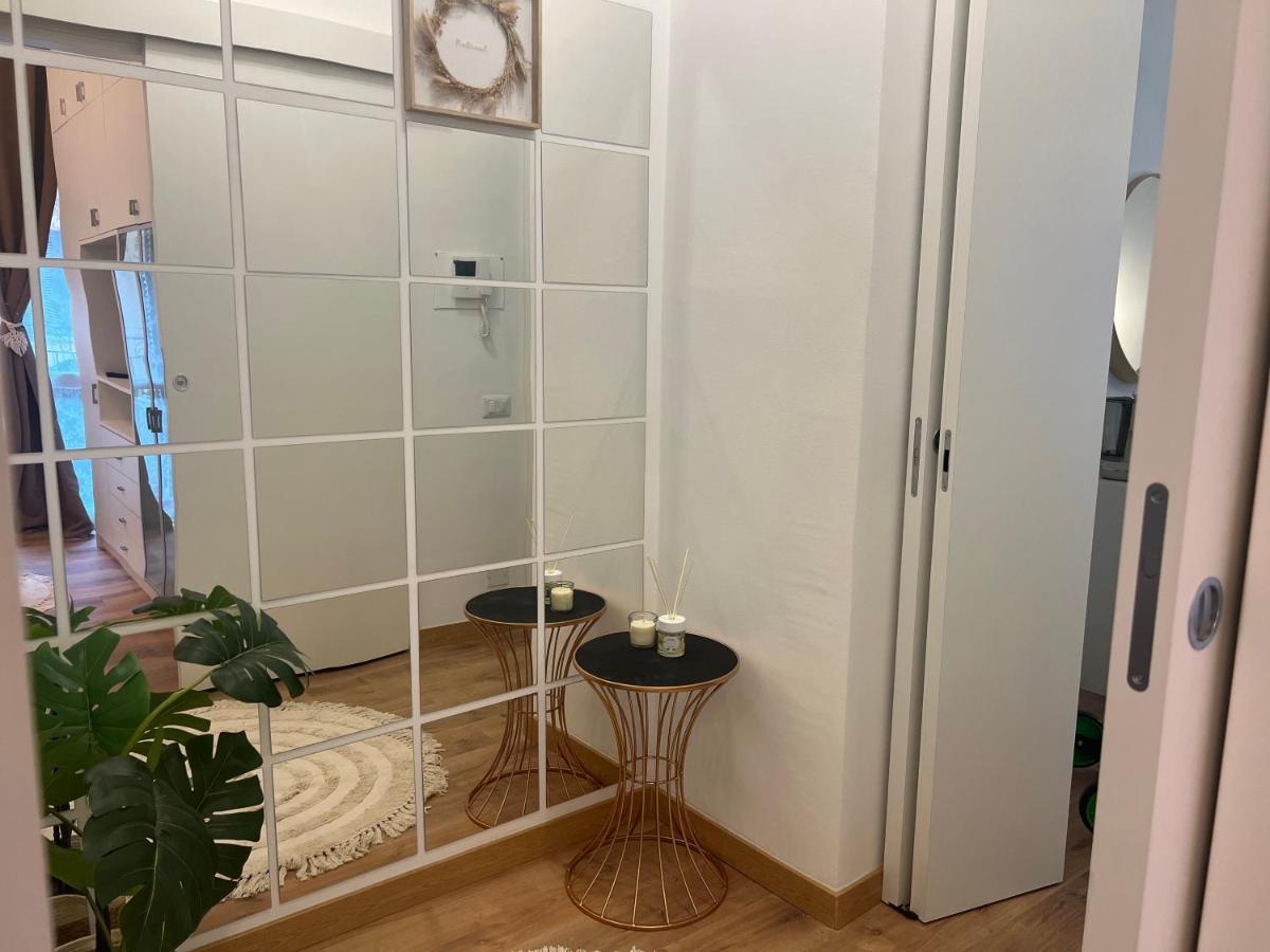 Regina Milano In Bocconi Apartment Ngoại thất bức ảnh