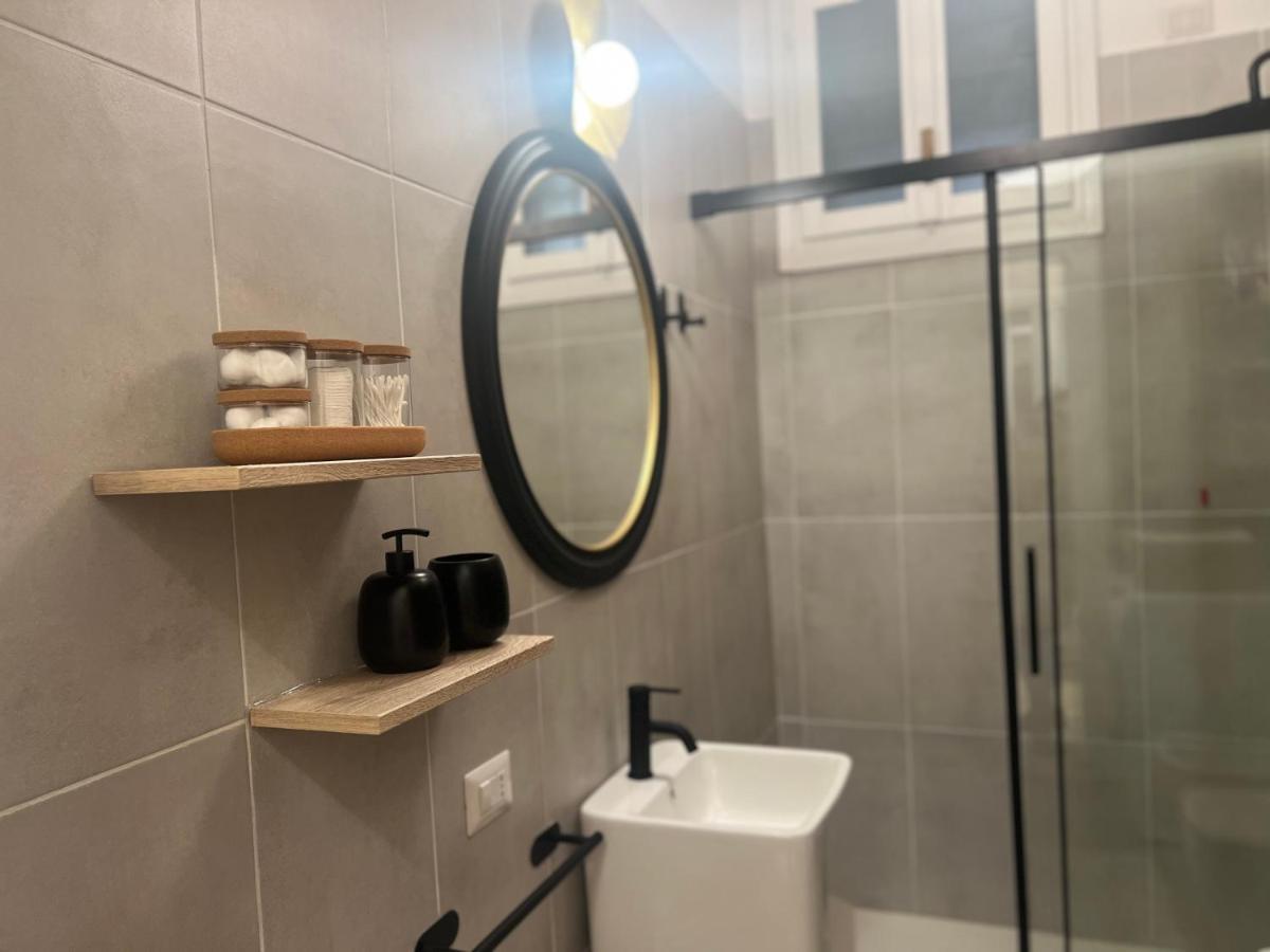 Regina Milano In Bocconi Apartment Ngoại thất bức ảnh